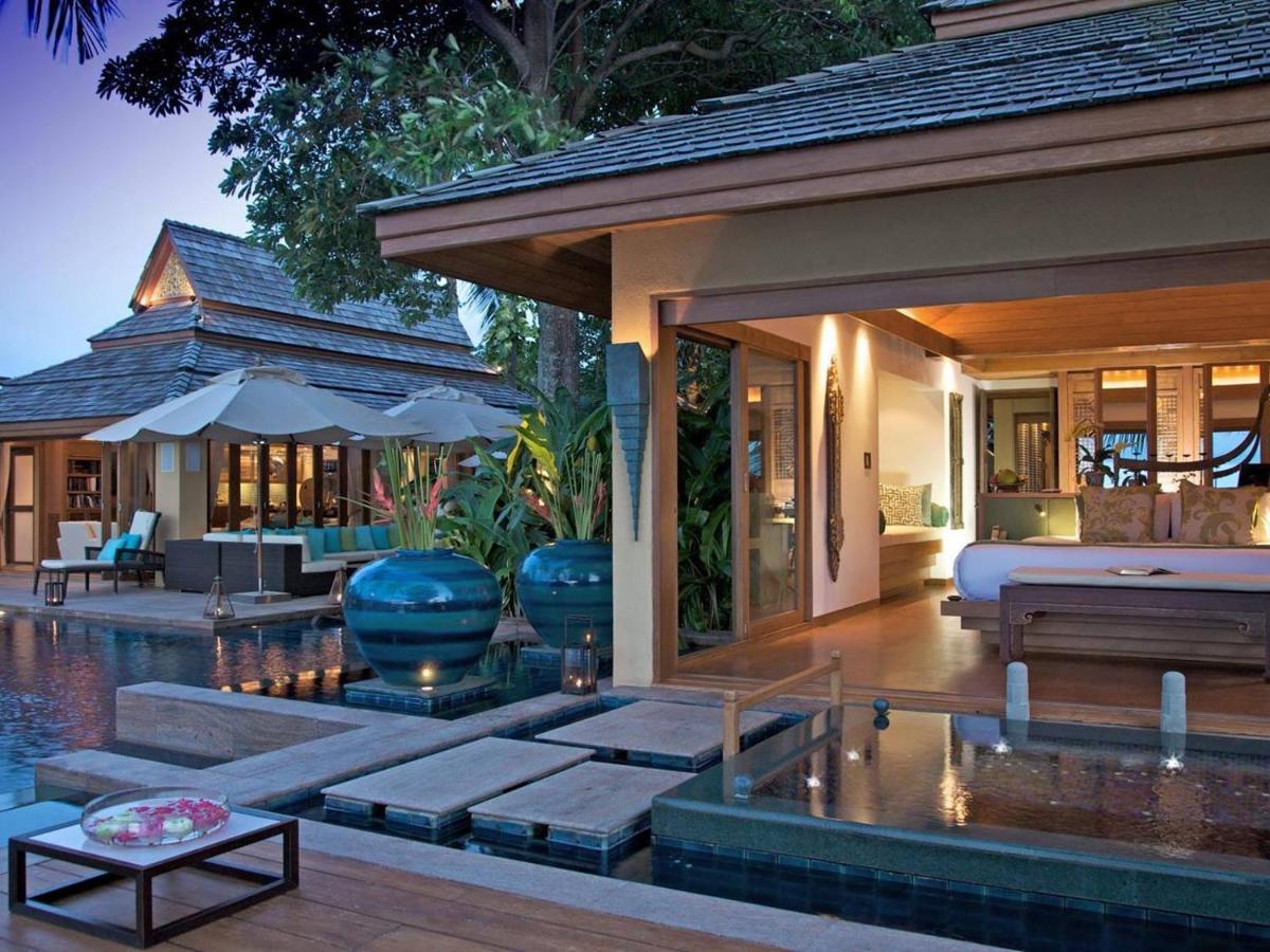 Upni Duniya - Luxury, Beachfront 9-Suites Villa Bang Rak Beach  Eksteriør bilde