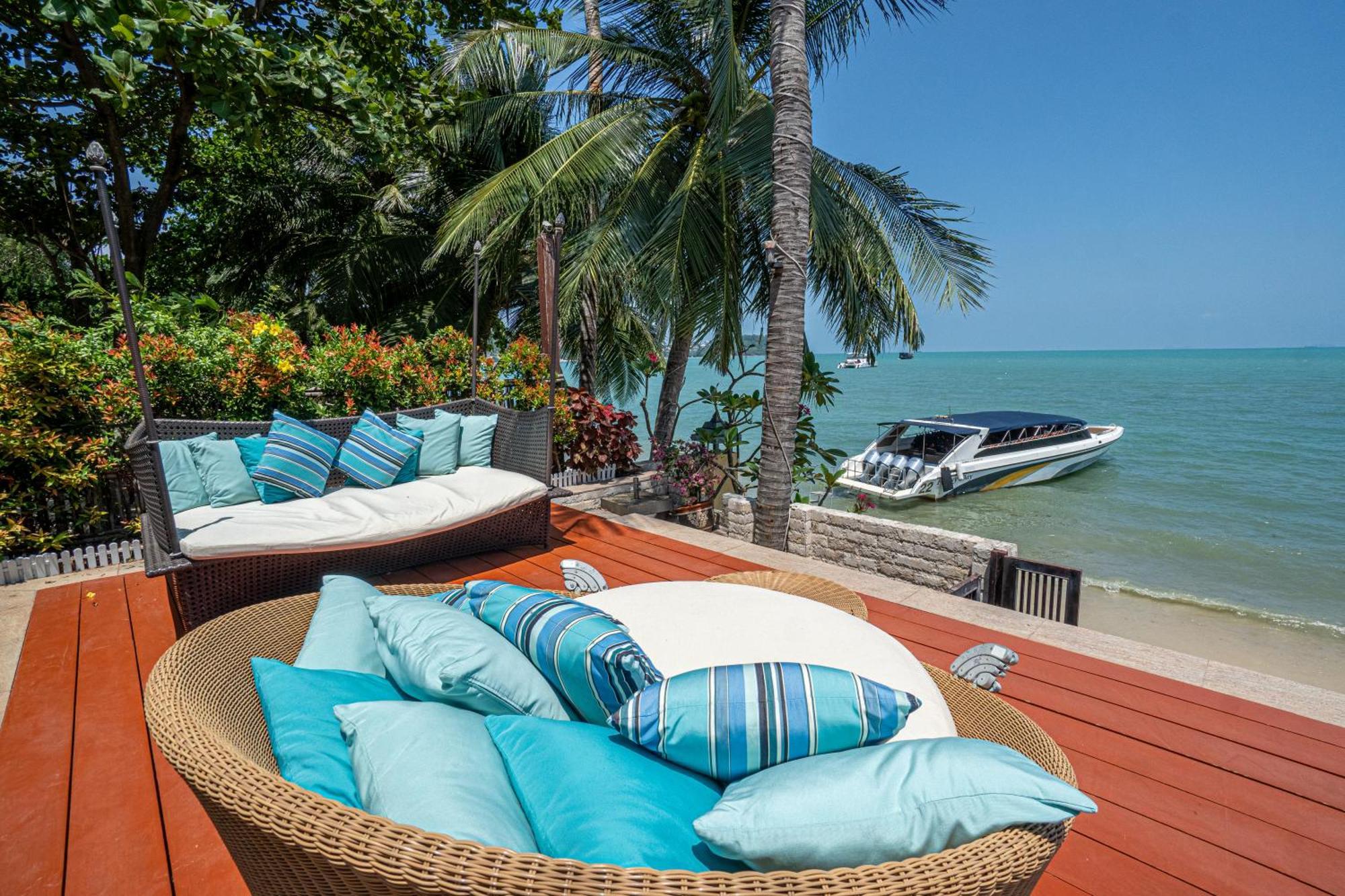 Upni Duniya - Luxury, Beachfront 9-Suites Villa Bang Rak Beach  Eksteriør bilde